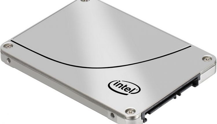 „Intel“ žada 10 terabaitų SSD naudojant 3D V-NAND atmintį
