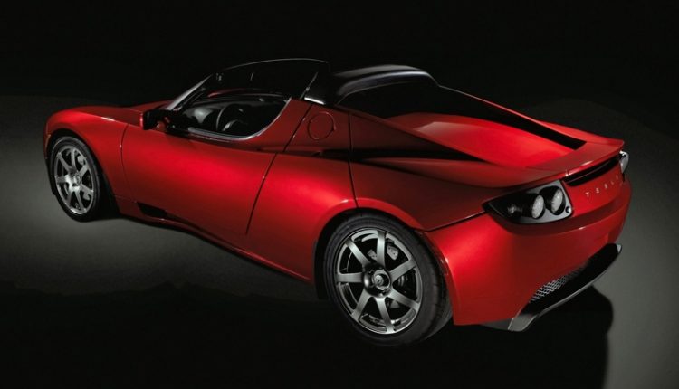 Tesla Roadster 3.0: 650 km su vienu akumuliatoriaus įkrovimu