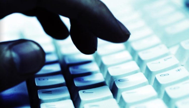 „Google“ paviešino „Apple OS X Yosemite“ saugumo spragas