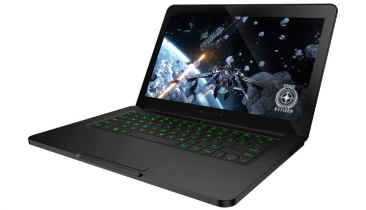 Žaidimų nešiojamas kompiuteris „Razer Blade 2015“ gavo „QHD+“ ekraną ir „GTX 970M“ vaizdo plokštę