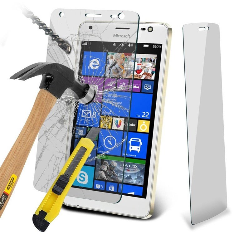 "Lumia 850" grūdinto stiklo reklama