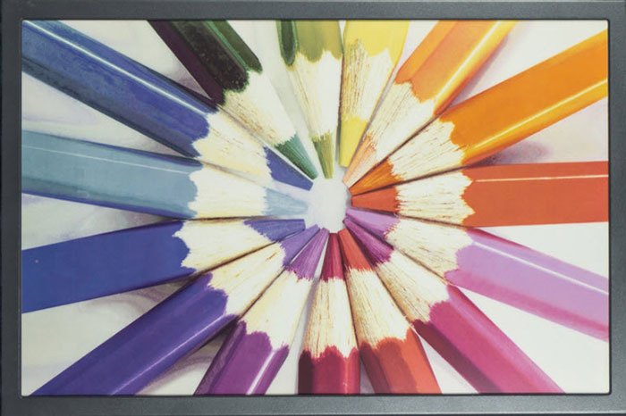 „E Ink“ pademonstravo spalvotus elektroninio rašalo ekranus