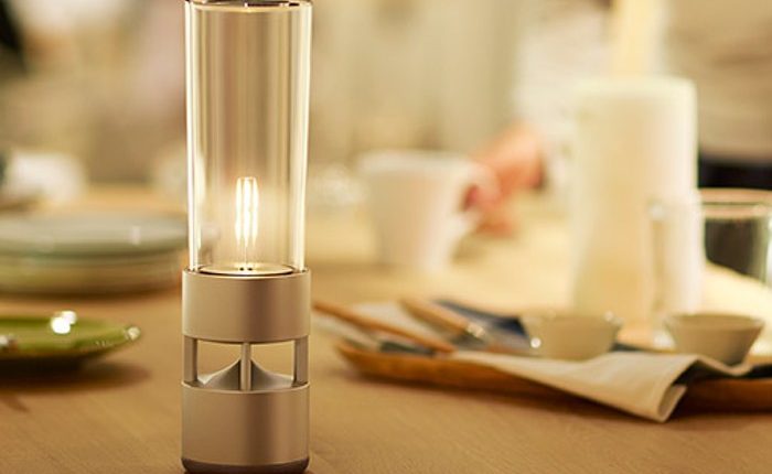 Akustinė lempa „Sony Glass Sound Speaker“ kainuos 800 $