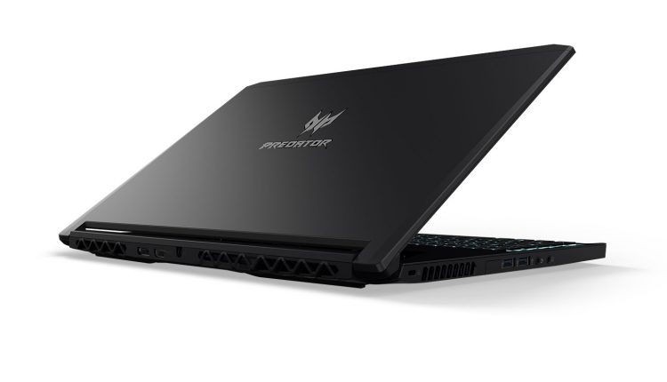 Predator Triton 700